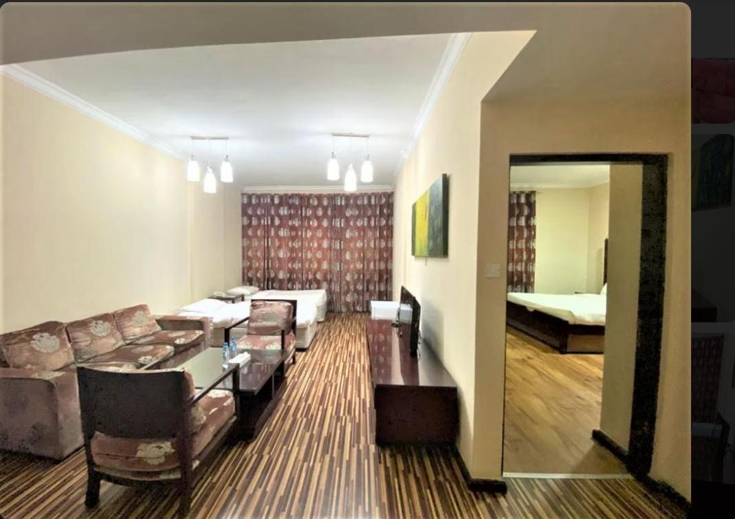 Grand Pj Hotel Рас-ель-Хайма Екстер'єр фото