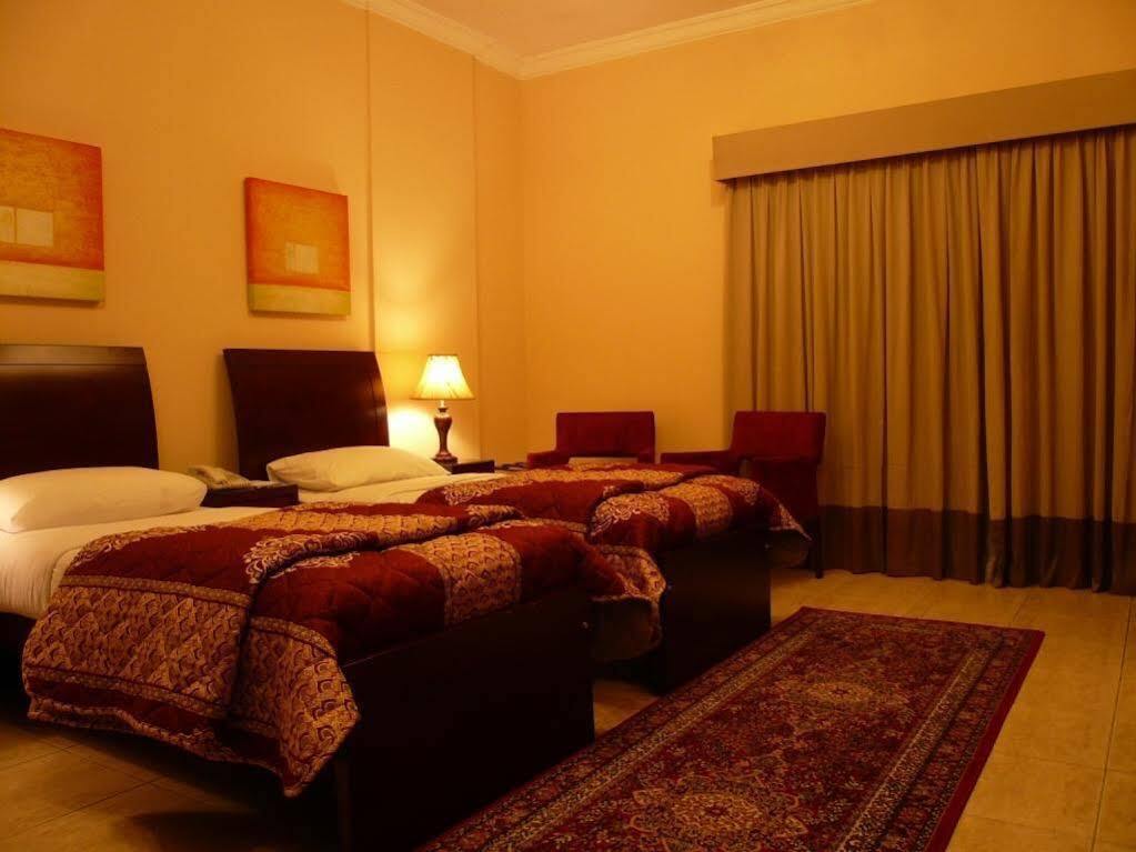 Grand Pj Hotel Рас-ель-Хайма Екстер'єр фото